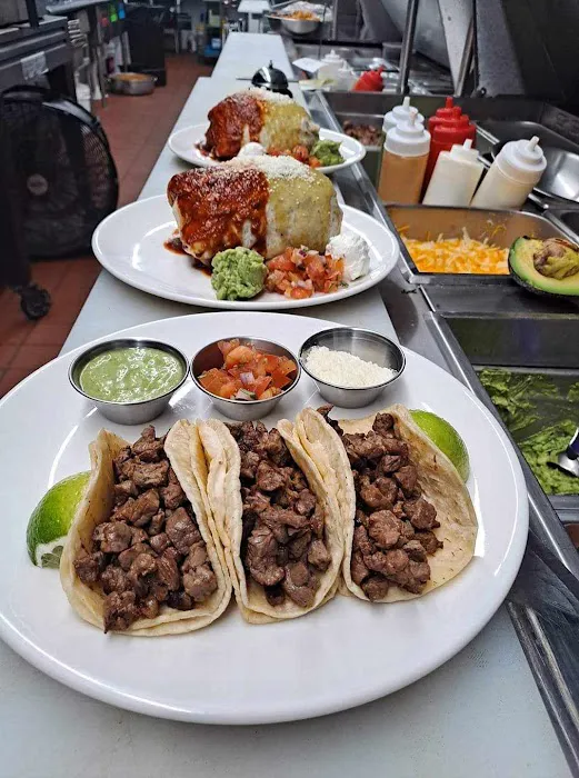 Mike's Restaurant Picture 3
