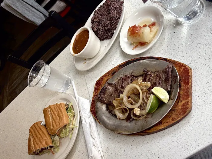 Rumba's Cafe Picture 8