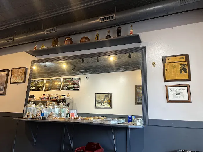 Bonjour Montclair Cafe Picture 2
