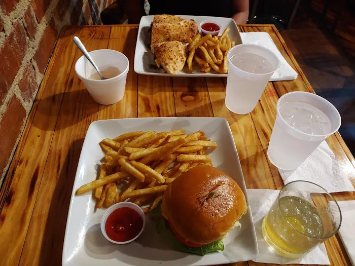 Paulie’s Brickhouse Picture 3