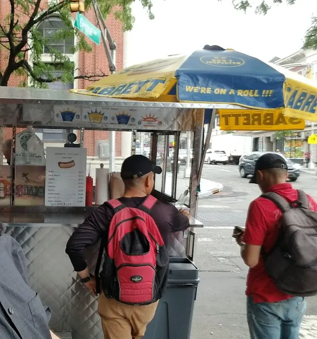 George's Hot Dog Cart Picture 5