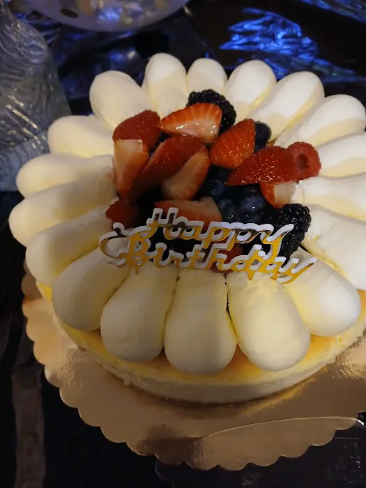 Dulce De Leche Bakery Picture 6