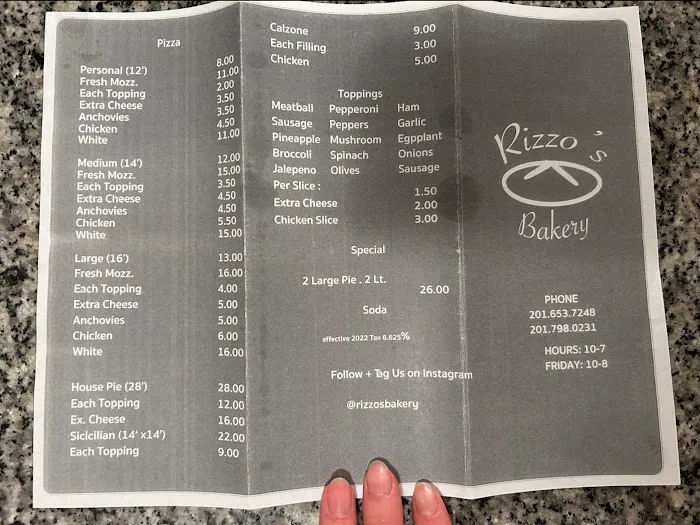Rizzo Bakery & Pizzeria Picture 3