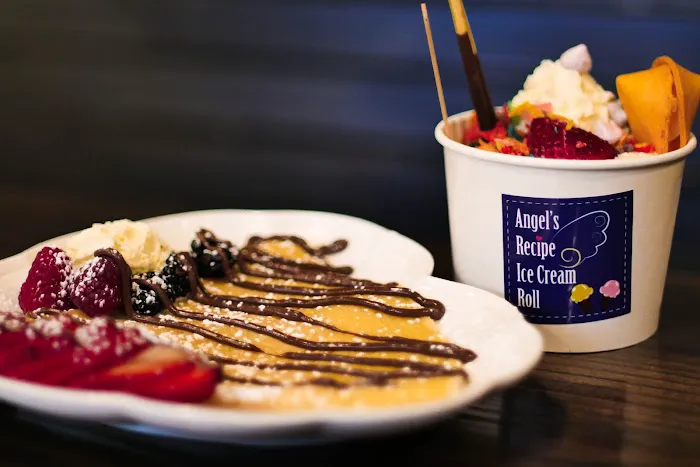 Angel's Recipe Ice Cream & Crepes Picture 5