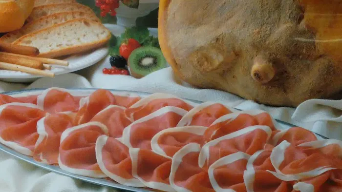 Andrea Salumeria Picture 5