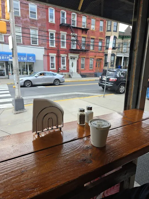 Terranova Deli Picture 4