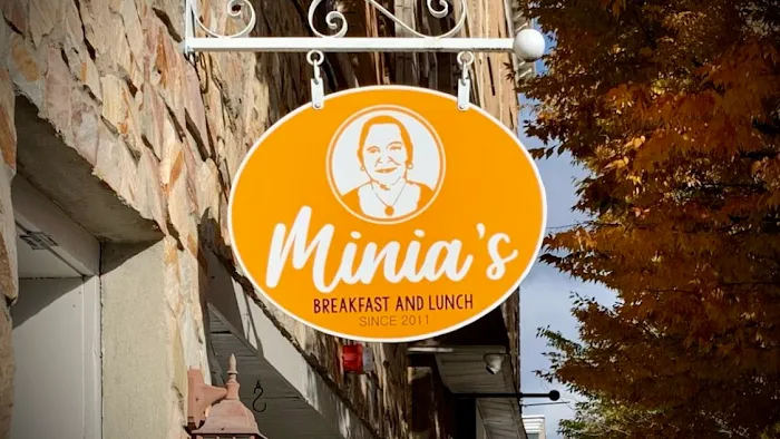 Minias Montclair Picture 10