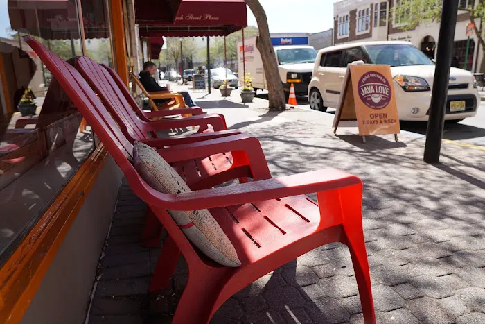 Java Love Coffee Roasting Co Picture 6