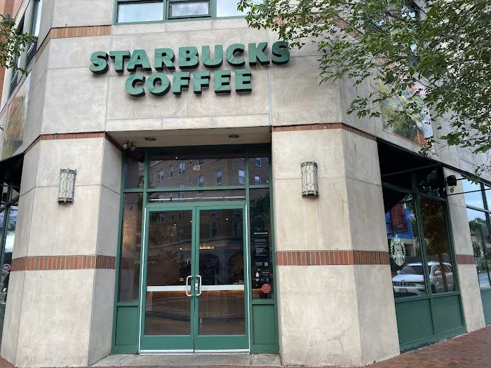 Starbucks Picture 6