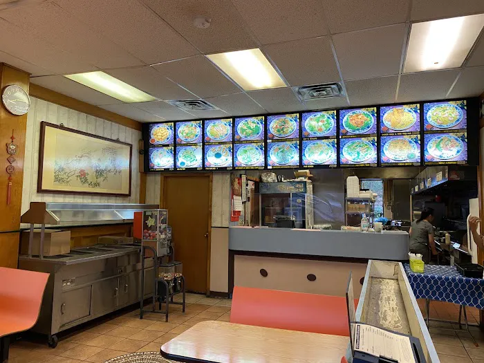 Golden River Restaurant Picture 4