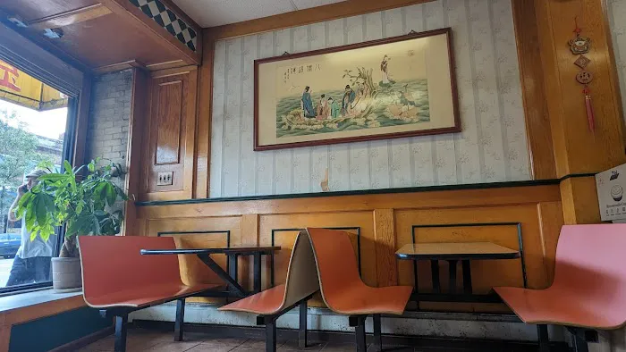 Golden River Restaurant Picture 1