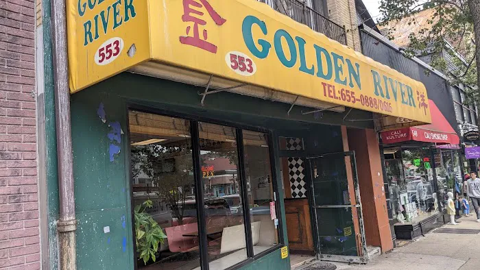 Golden River Restaurant Picture 2