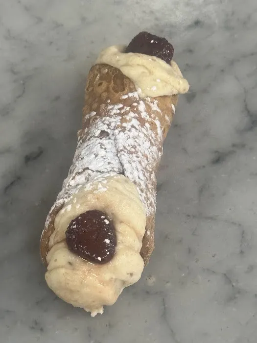 Cannoli Bar Picture 5
