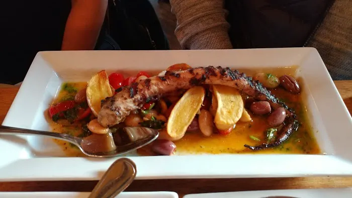 Salute Brick Oven Bistro Picture 6