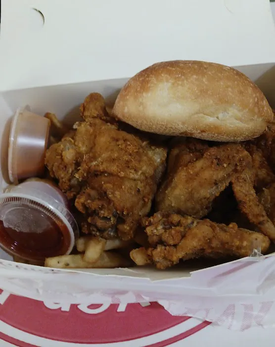 Lyons Pizza Fried Chicken Picture 7