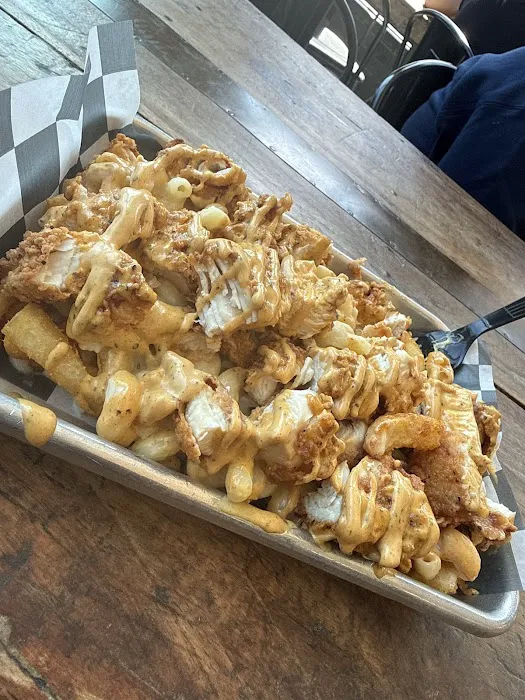 Rooster's Nashville Hot Chicken Picture 10
