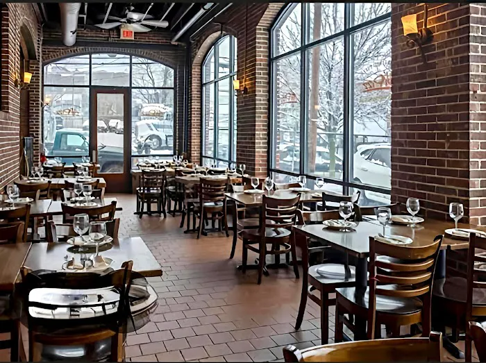 Ah' Pizz Montclair Picture 2