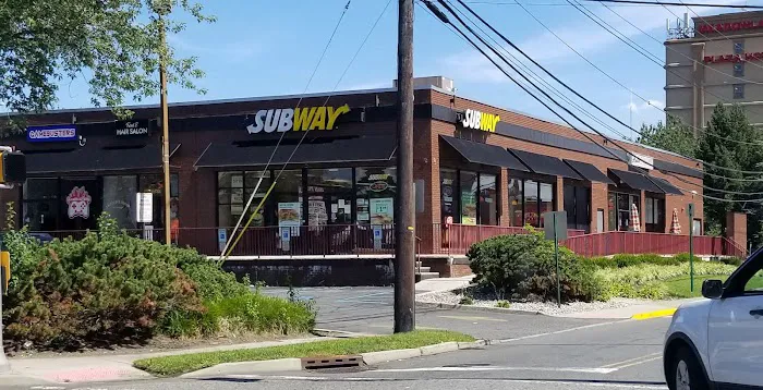 Subway Picture 4