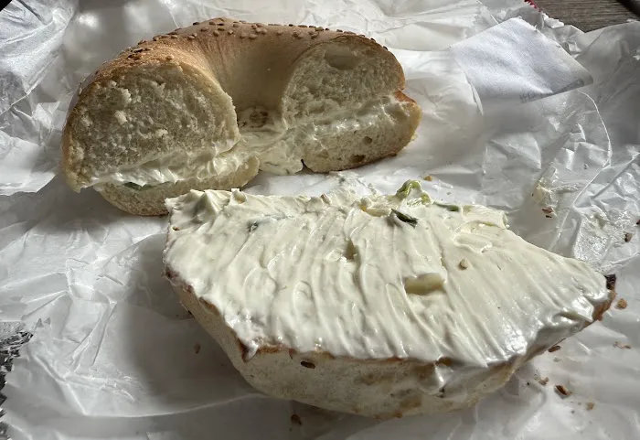 J&V Bagels and Deli Picture 7