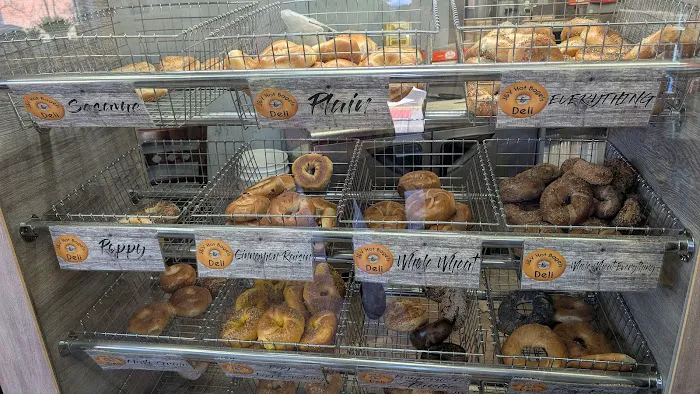 J&V Bagels and Deli Picture 5