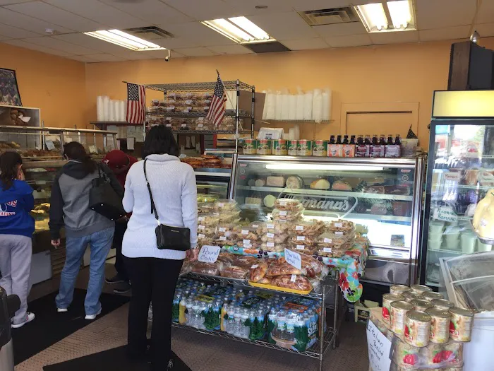 Vito's Bakery and Deli Picture 8