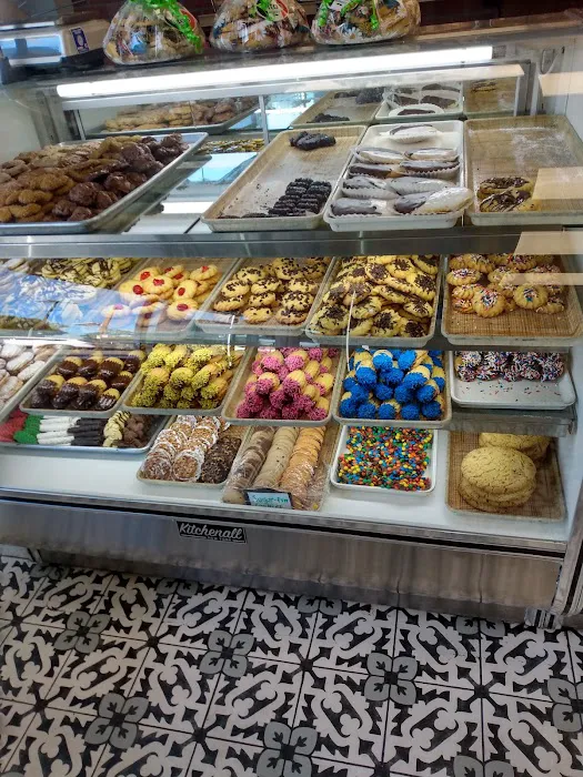 Vito's Bakery and Deli Picture 2