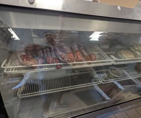 Giovannis Italian Deli
