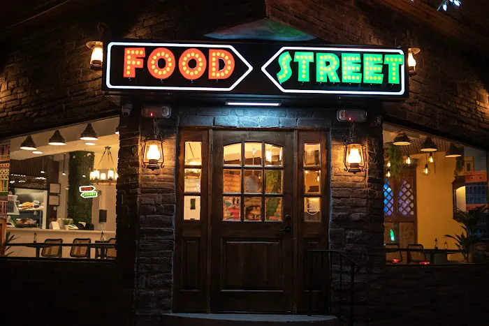 Food Street Picture 1