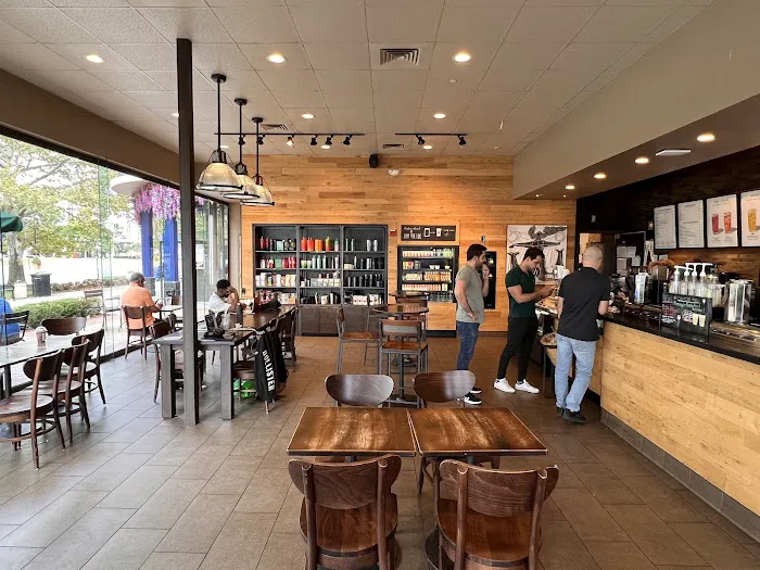 Starbucks Picture 6