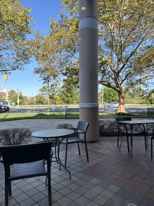 Starbucks Picture 7