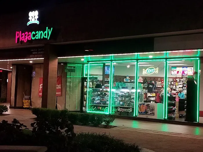 PLAZA CANDY LLC Picture 1