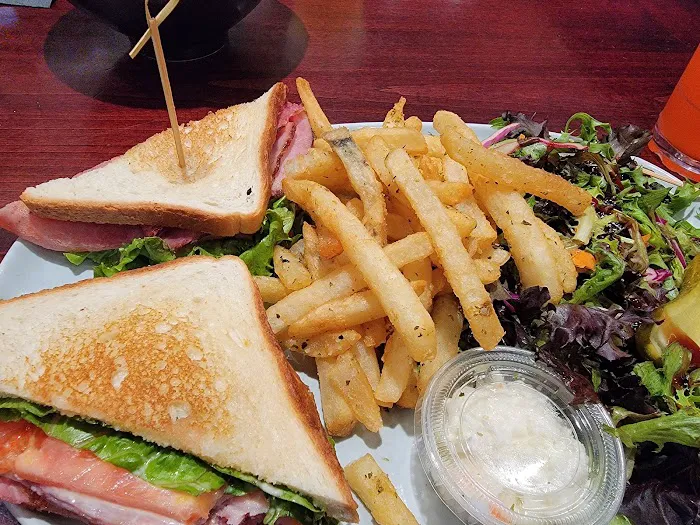 Carnegie Diner & Cafe Picture 3