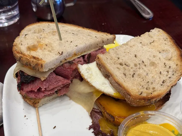 Carnegie Diner & Cafe Picture 1