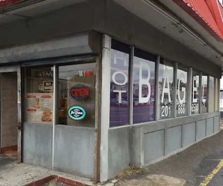 M&J Hot Bagel and Deli
