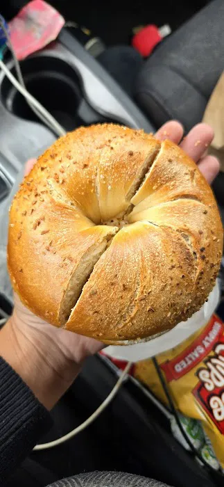 M&J Hot Bagel and Deli Picture 9