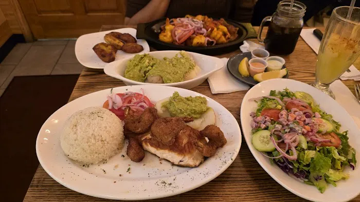 Noches de Colombia Picture 1