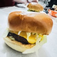 Royal Deli & Halal Grocery ico