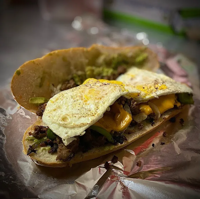 Royal Deli & Halal Grocery Picture 8