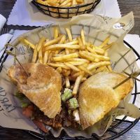 Farside Tavern ico