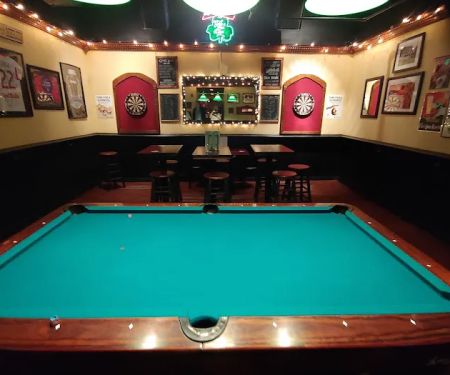 Finnegan's Pub