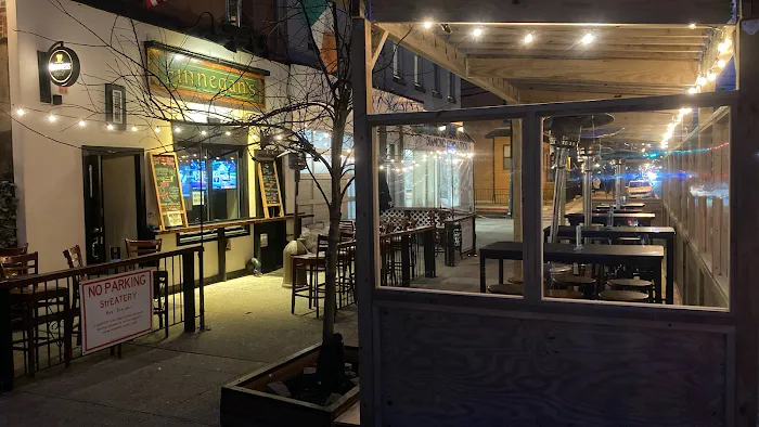 Finnegan's Pub Picture 9