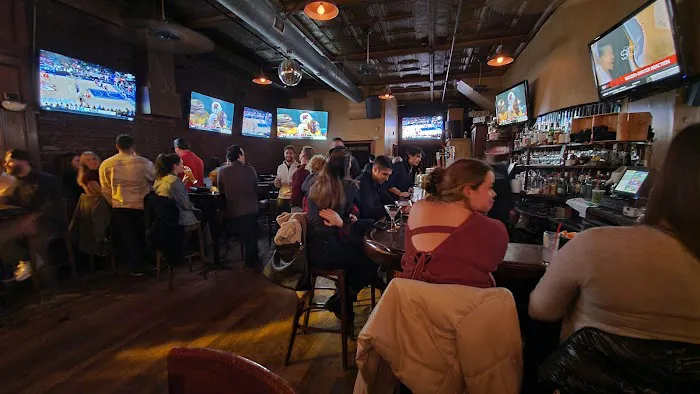 10th & Willow Bar & Grill Picture 5