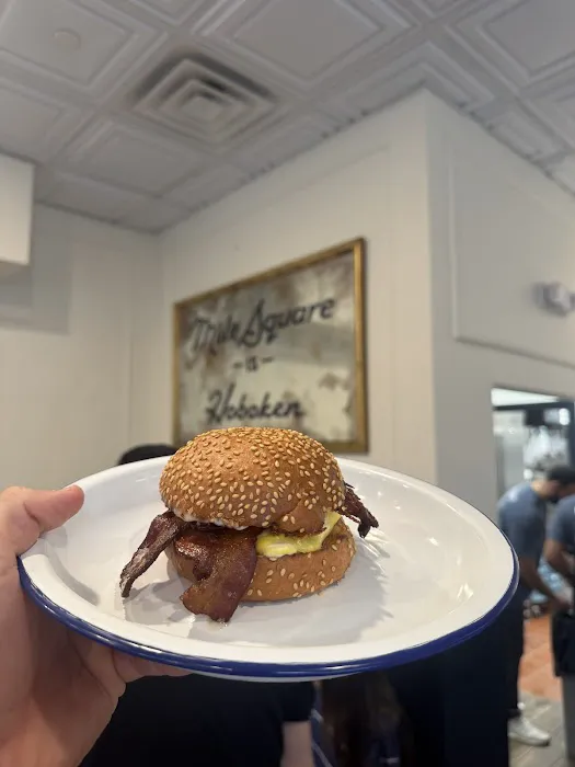 Mile Square Cafe Picture 6