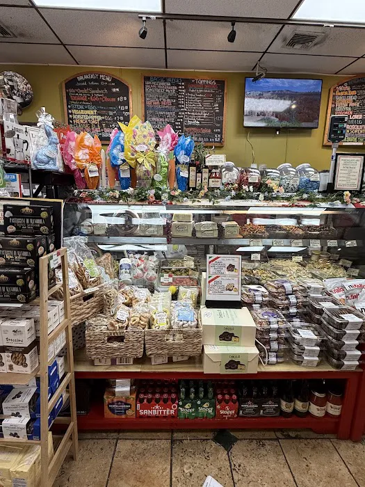 Vito's & Son Italian Deli Picture 10