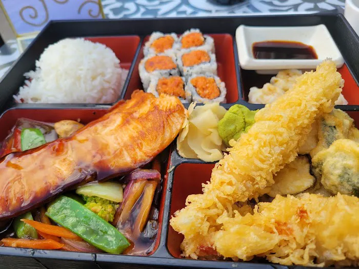 Ayame Hibachi & Sushi Picture 2