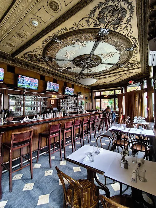 Elysian Cafe Picture 10