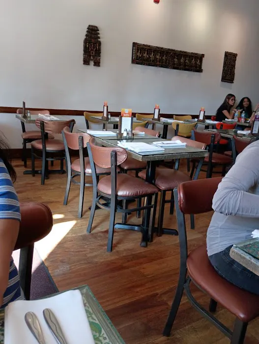 Karma Kafe Picture 3