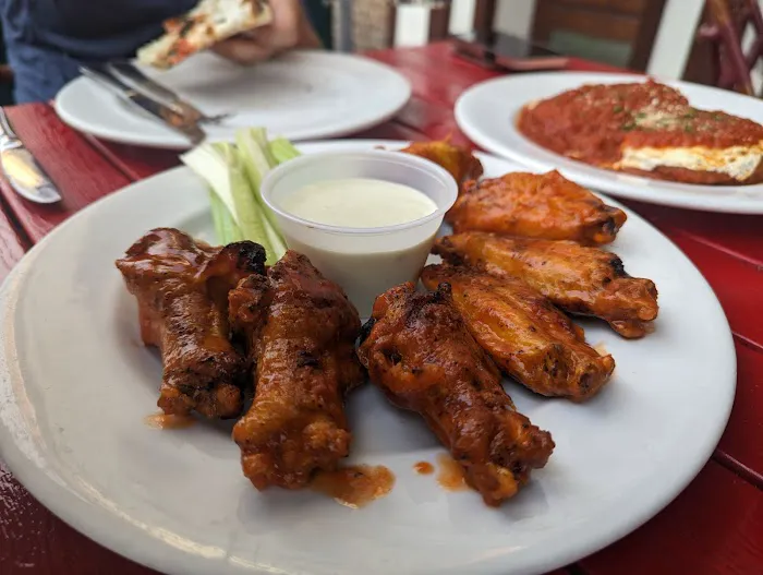 Grimaldi's Pizzeria Picture 2