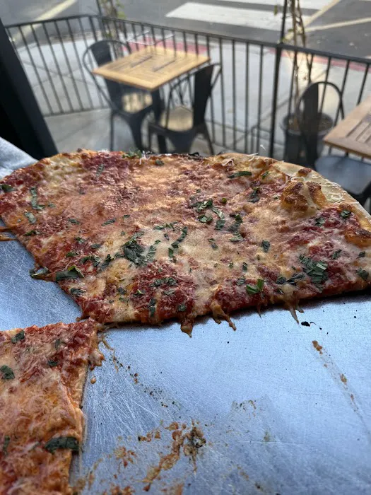 Tenth Street Pasta & Pizza Picture 8