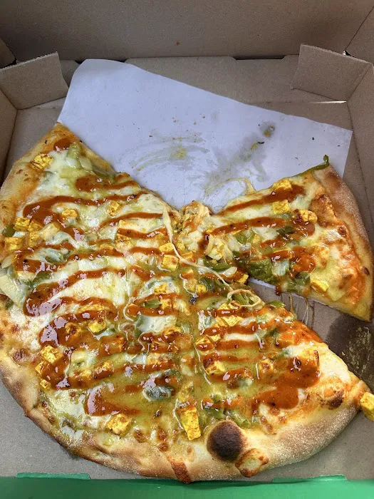 Masala Pizza Picture 6